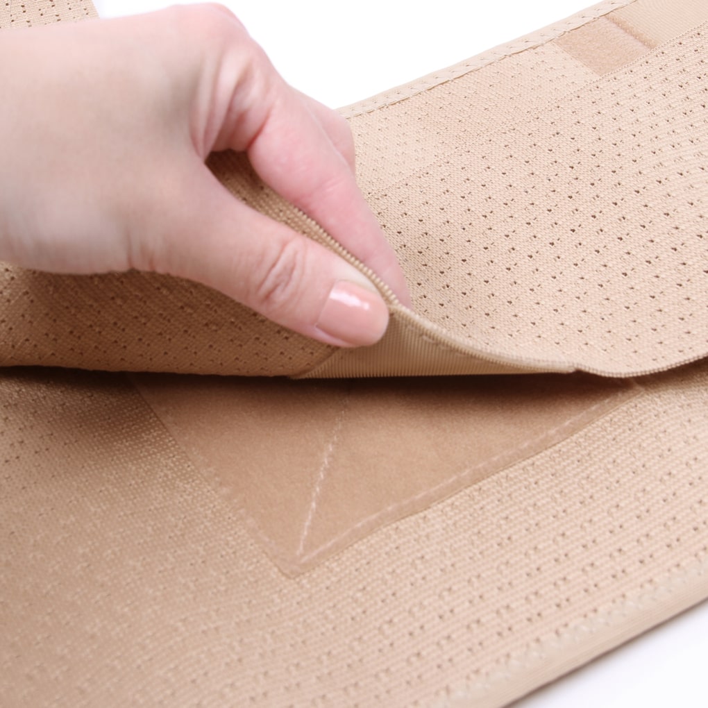 Bandage abdominal avec chape supplémentaire. Hauteur 20 cm. ПО-20/1