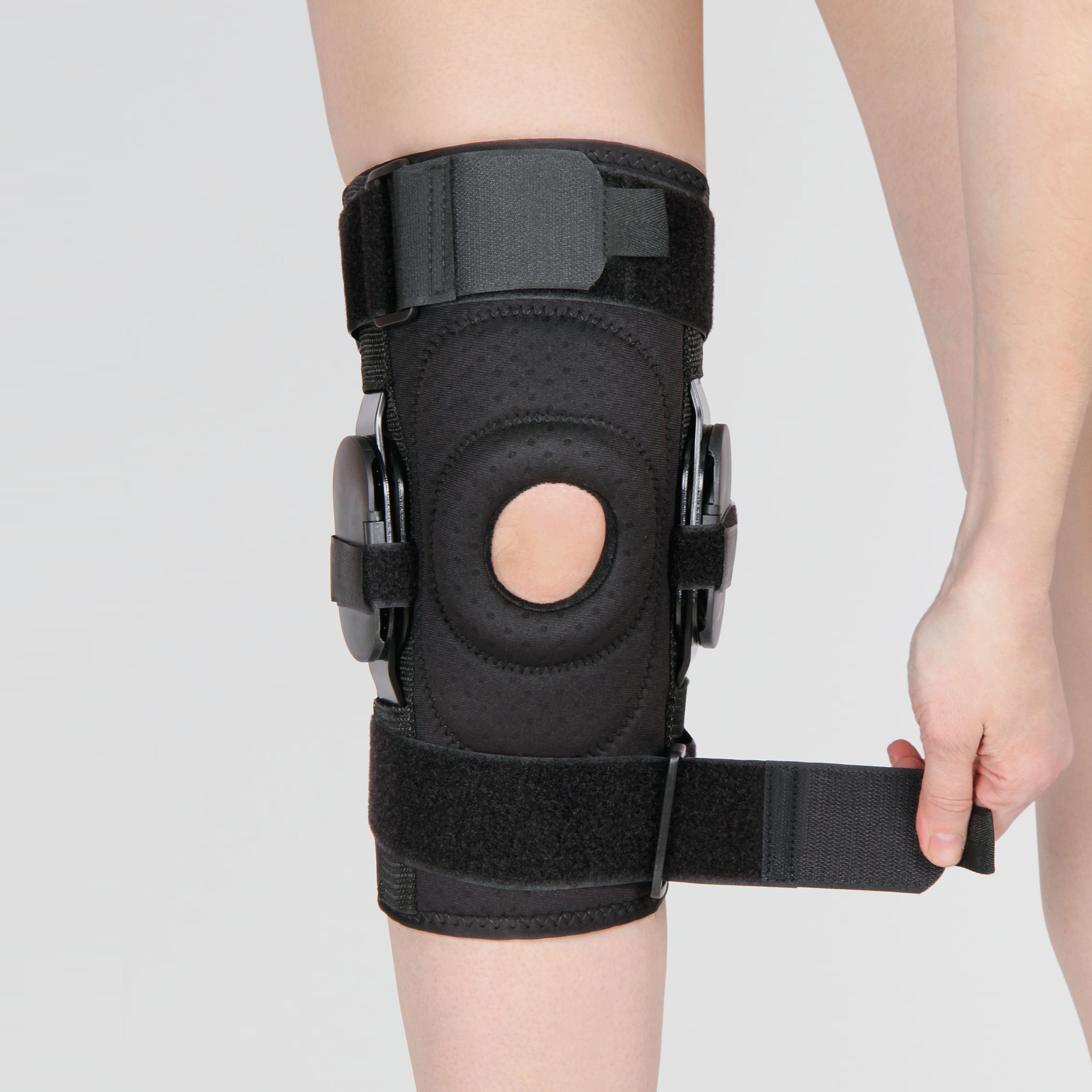 Genouillère articulée avec réglage de l'angle de flexion KS-RPA